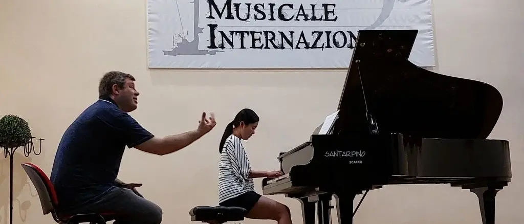 Cantiere musicale internazionale di Mileto, la masterclass del maestro di piano Samoshko