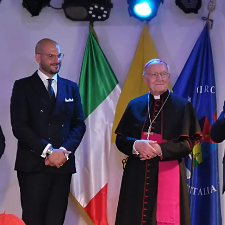 Il procuratore Gratteri riceve il Premio internazionale dell’istituto Azzurro