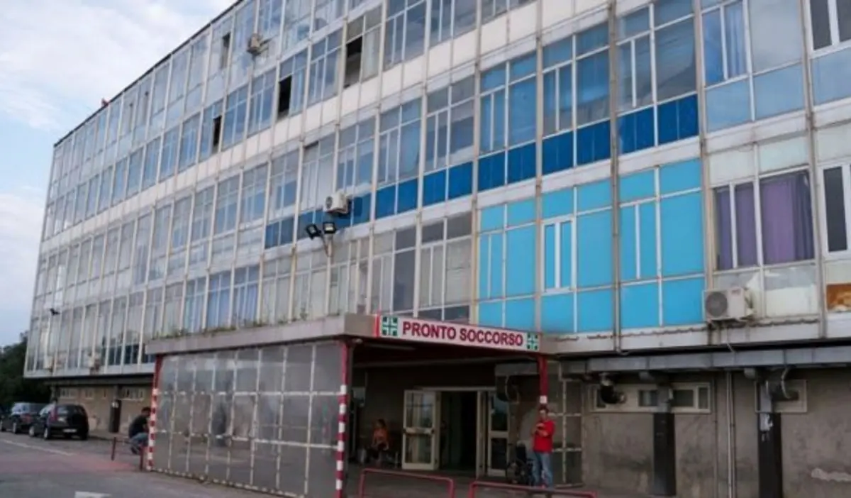 «All’ospedale di Polistena mancano medici e… condizionatori», la denuncia di Conia (demA)