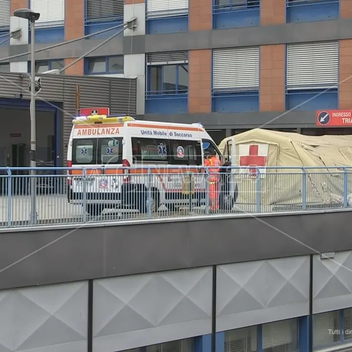 Cosenza, il pronto soccorso dell’ospedale perde ancora pezzi: dopo 7 anni si dimette una delle dottoresse