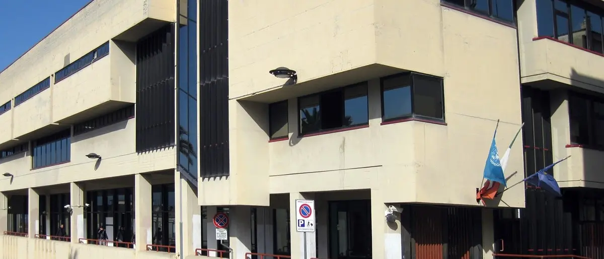 Palmi, caldo opprimente nell’aula del tribunale: i penalisti abbandonano la difesa per protesta