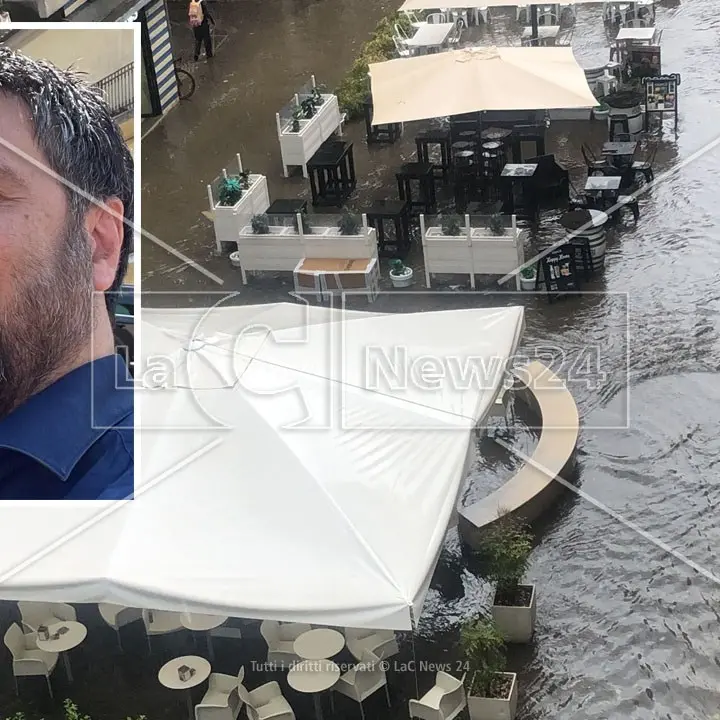Bomba d’acqua a Cosenza: «In un’ora la pioggia che di solito si registra nel mese di giugno. Ecco cosa è successo»