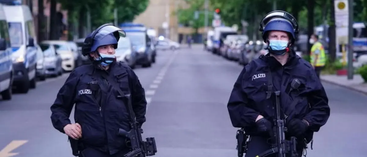 Germania, ferisce quattro persone con un coltello all’università: arrestato 34enne