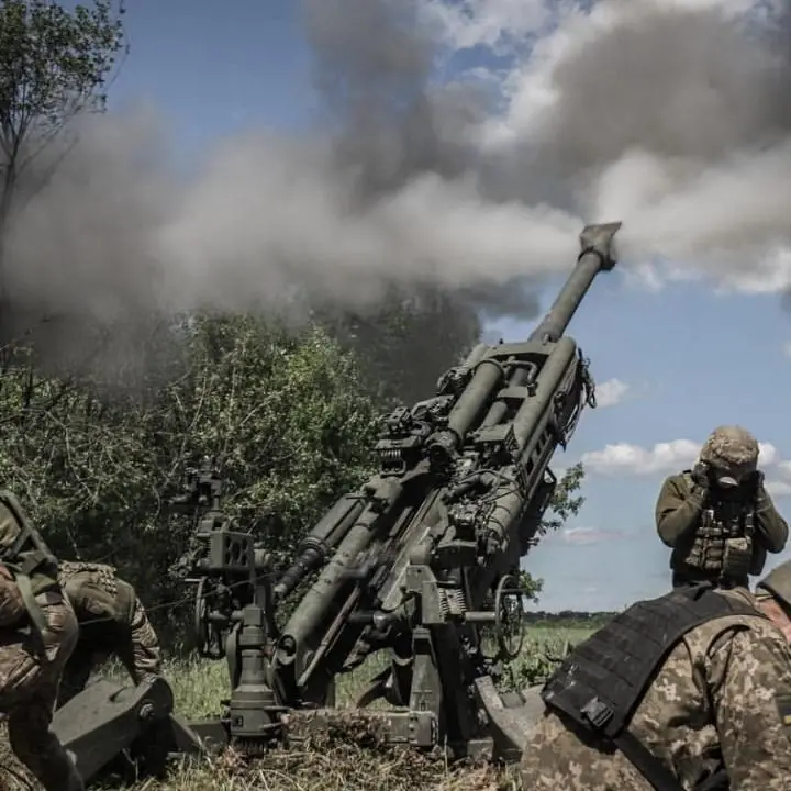 Ucraina, gli 007 di Kiev: «Stiamo finendo le munizioni, dipendiamo dalle armi dell’Occidente»