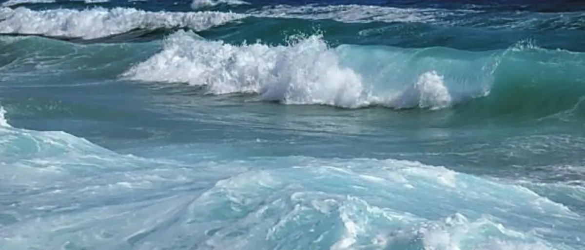 Scomparsa in spiaggia e ritrovata in mare, morta la bimba di 5 anni di Castellammare di Stabia