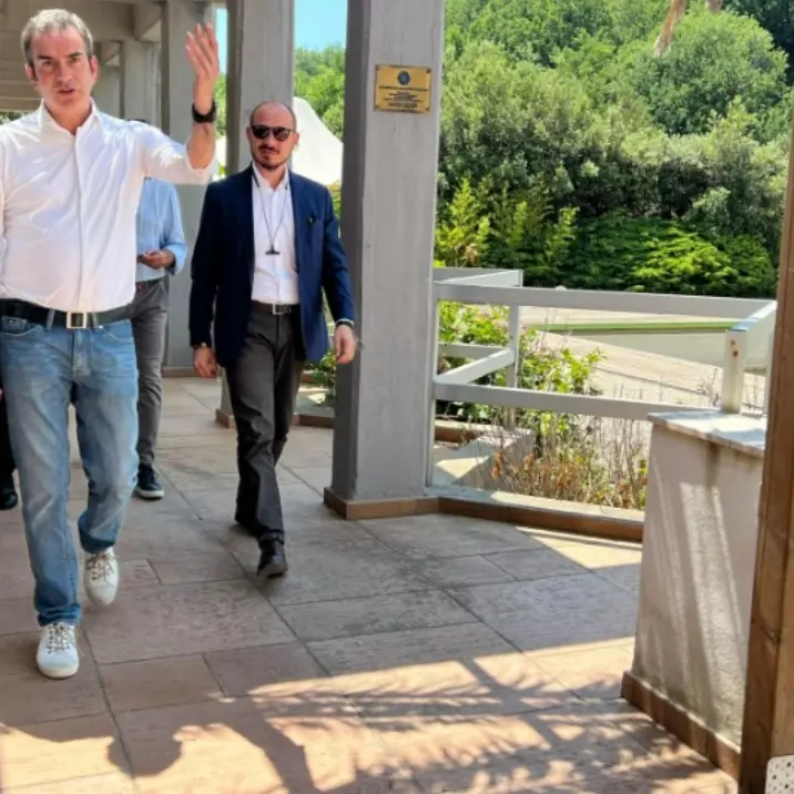 Terme Luigiane, sopralluogo di Occhiuto: «Puntiamo a riavviare al più presto la stagione»