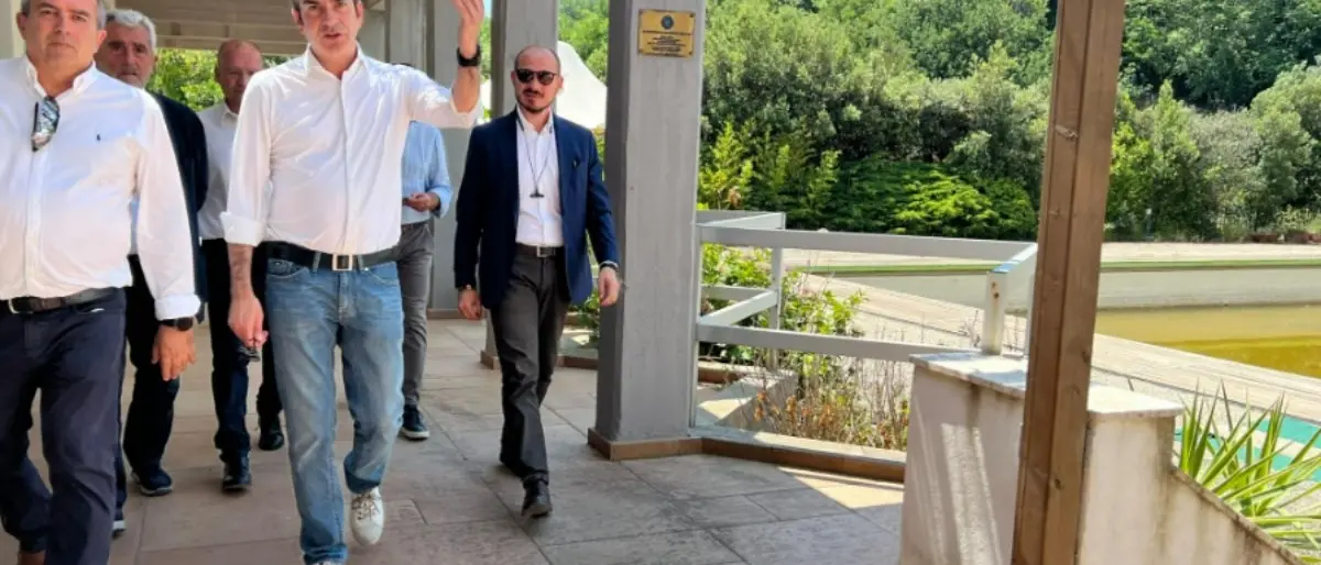 Terme Luigiane, sopralluogo di Occhiuto: «Puntiamo a riavviare al più presto la stagione»