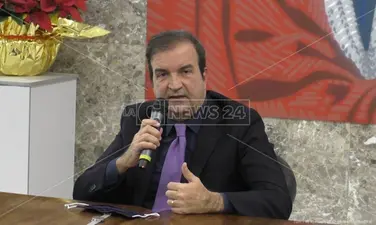 Rimborsopoli a Cosenza, la Procura presenta ricorso contro l’assoluzione dell’ex sindaco Mario Occhiuto