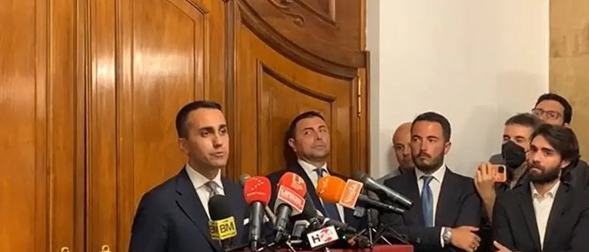 L’addio di Di Maio ai 5 stelle: «Uno non vale l’altro, da oggi il M5s non è più la prima forza politica»