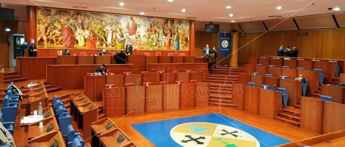 Bilancio consuntivo 2021 da 66 milioni di euro: a Fi 155mila euro, il Pd si ferma a 30mila