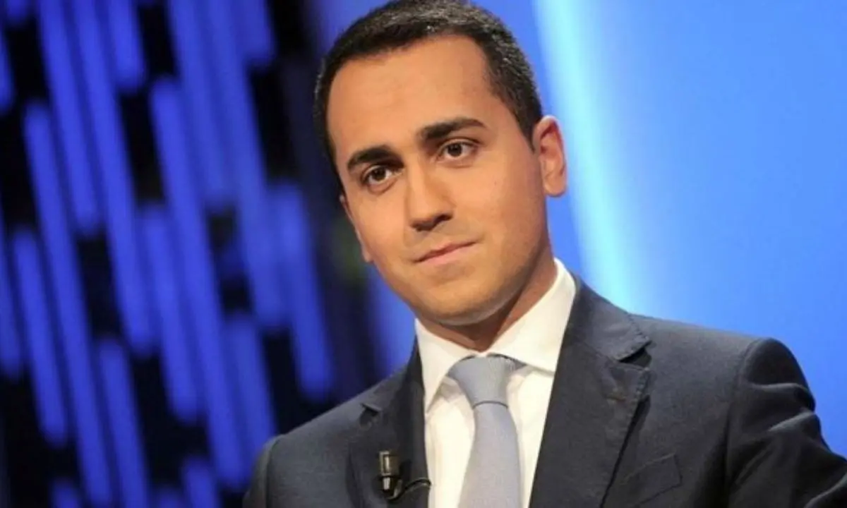 Calabria deludente per Di Maio ma presto altri potrebbero seguirlo: l’imperativo è sopravvivere