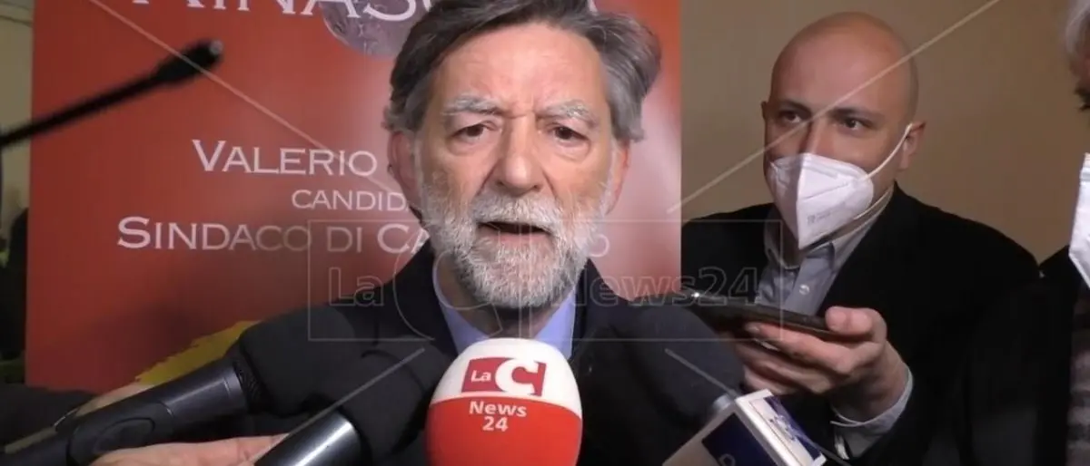 Elezioni Catanzaro, Donato: «Fiero di essere il trapassato remoto se il presente sono Fiorita e Boccia»