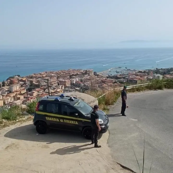 Le promuovevano su internet ma erano sconosciute al fisco, scoperte 20 strutture ricettive fantasma nel Vibonese
