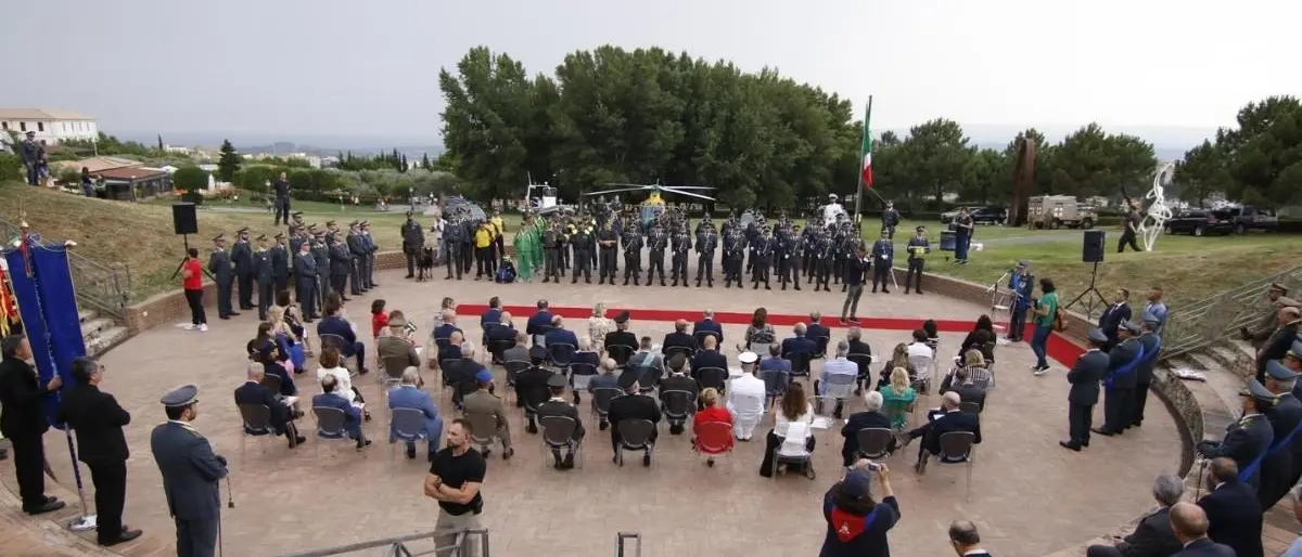 I 248 anni della Guardia di finanza, i festeggiamenti al parco di Catanzaro