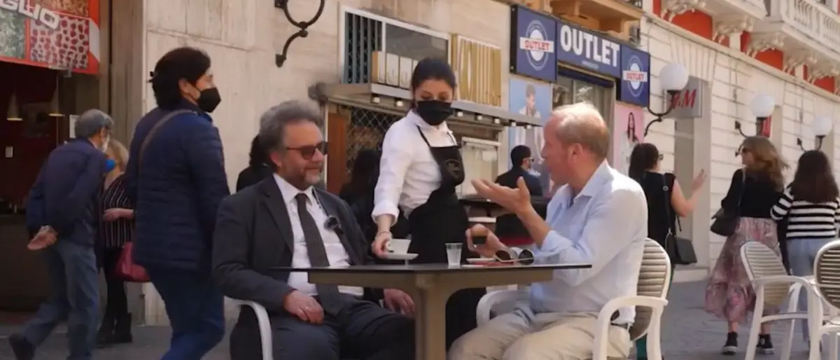 Dialogo in musica, il maestro Perri si racconta davanti a un caffè nel format targato LaC