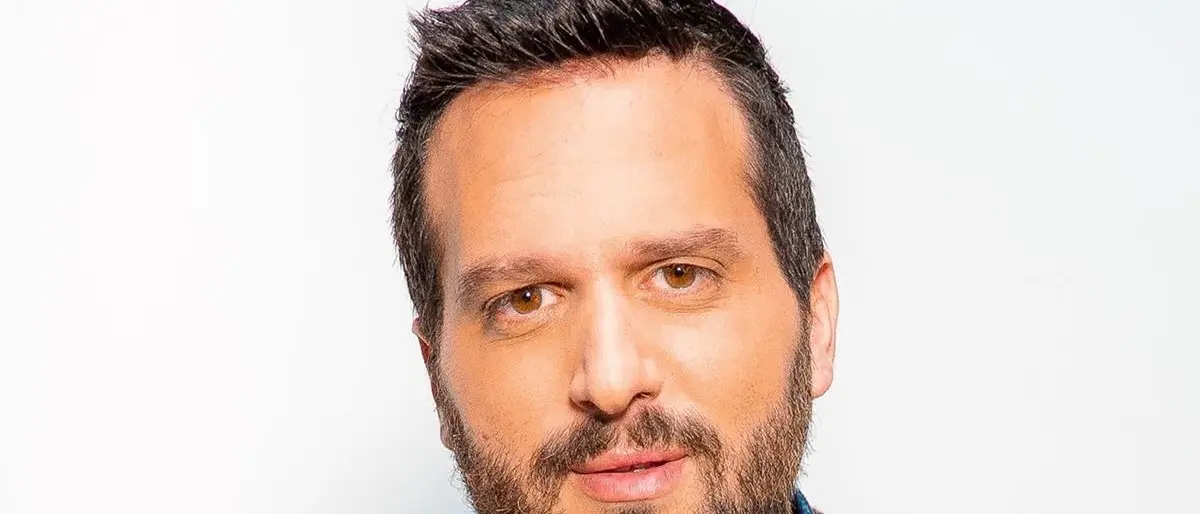 “Il male non è qui”, la caccia a Matteo Messina Denaro nel romanzo di Pecoraro: un’opera poderosa