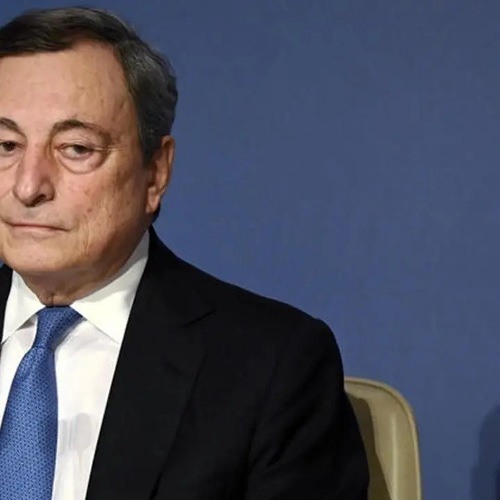 Draghi non ce lo meritiamo ma per fortuna c’è, tutti gli altri sono nani: ecco perché