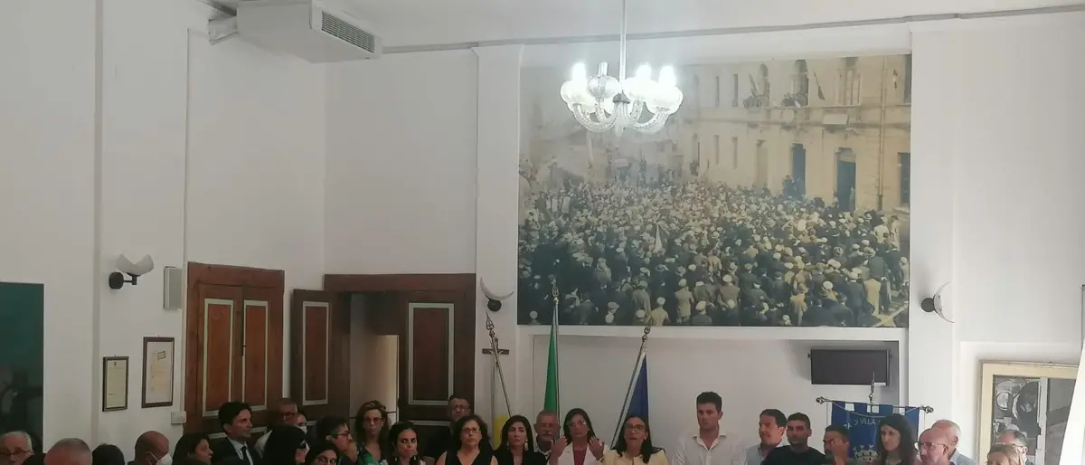 Primo Consiglio comunale a Villa San Giovanni, partita l’era Caminiti: Giordano assessore esterno al Bilancio