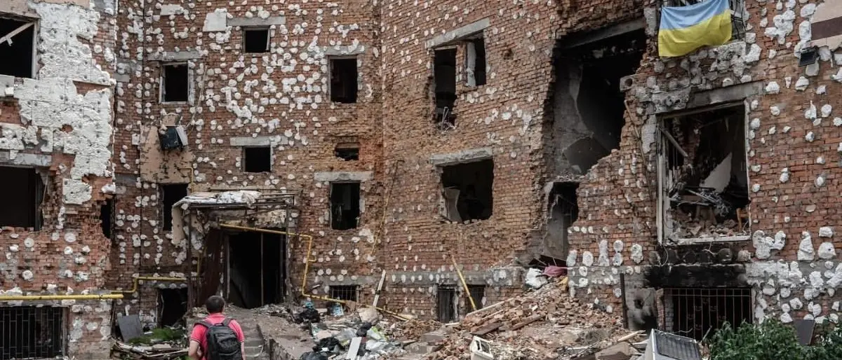 Ucraina, nella notte bombe su Melitopol. Zelensky: «Attacchi feroci in Donbass»