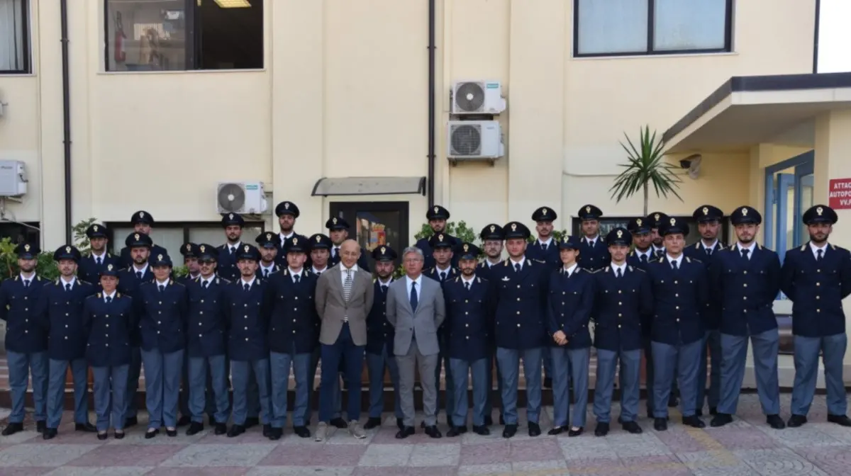 A Crotone entrano in servizio trenta nuovi poliziotti