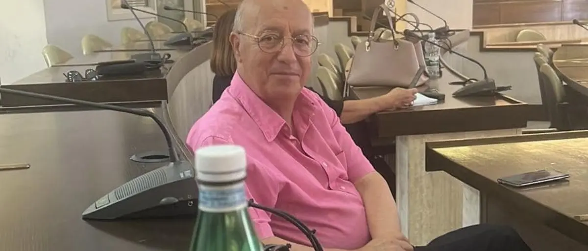 Crotone, è morto il consigliere comunale di maggioranza Santo Facino