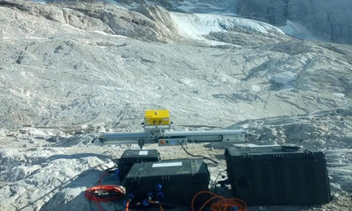 Tragedia della Marmolada, trovati altri resti umani e attrezzature tecniche