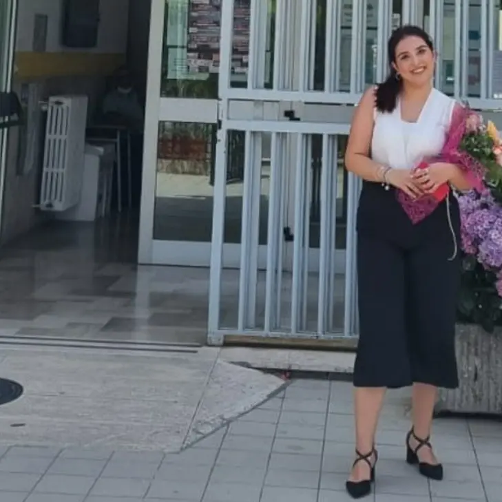 Già Alfiere della Repubblica, la giovane vibonese Lida Michele si diploma a 17 anni: «Sogno di fare il medico»