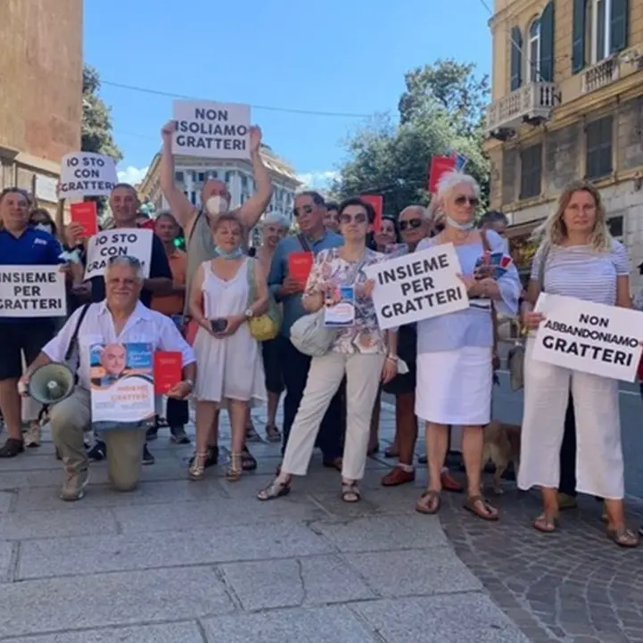 Anche Genova scende in piazza a sostegno del procuratore Gratteri