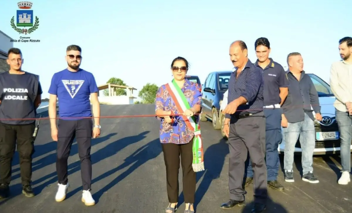 Nel Crotonese inaugurata una strada secondaria: collegherà la provinciale 46 con Capo Rizzuto