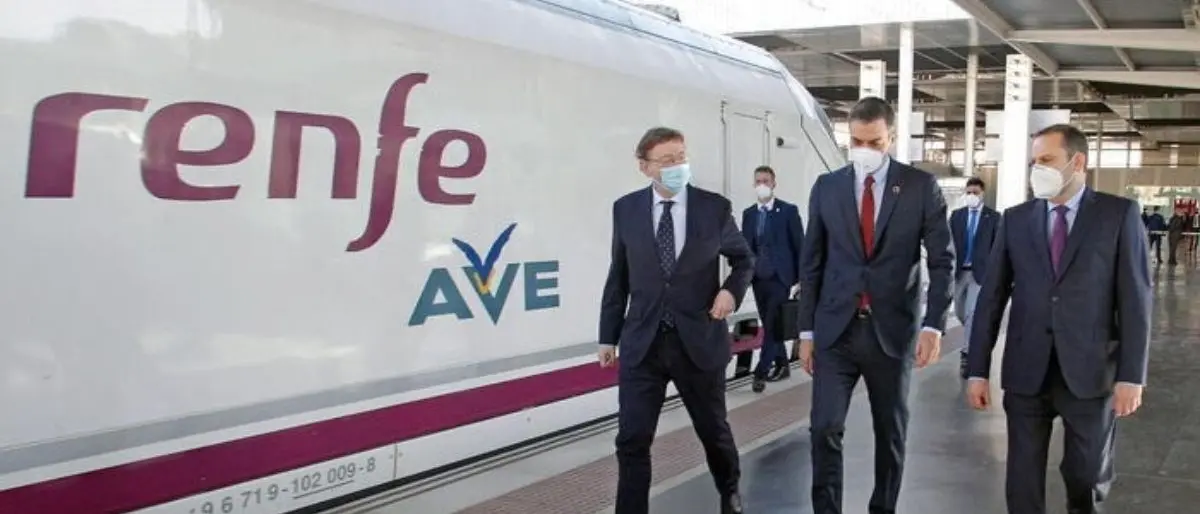 Treni gratis per tre mesi: la soluzione della Spagna per contrastare la crisi energetica