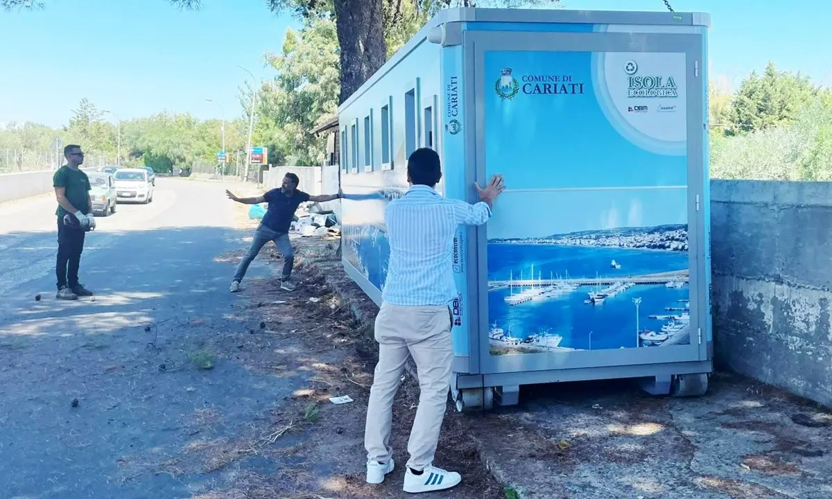 Lotta all’abbandono rifiuti, a Cariati arrivano le mini isole ecologiche