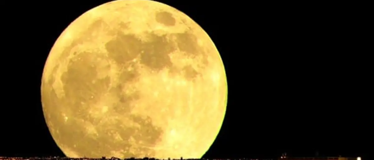 Arriva la Superluna: è la terza dell’anno ma sarà la più spettacolare
