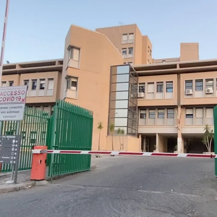 Nuova emergenza Covid all’ospedale di Rossano: al vaglio l’ipotesi di aumentare i posti letto