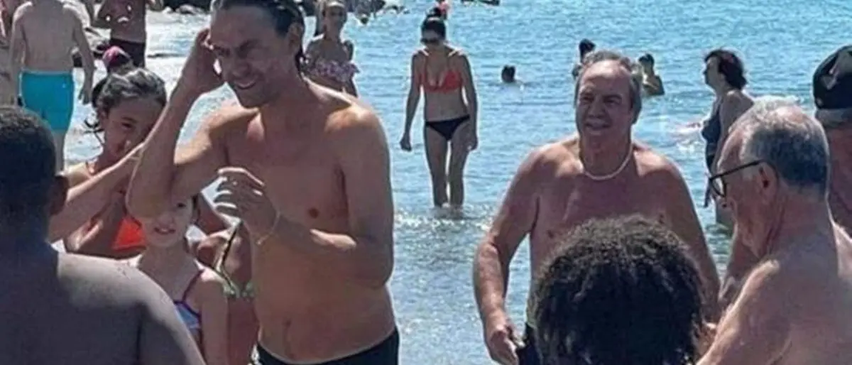 Tutti pazzi di Pippo: Inzaghi sulla spiaggia di Reggio, fan scatenati per il nuovo allenatore amaranto