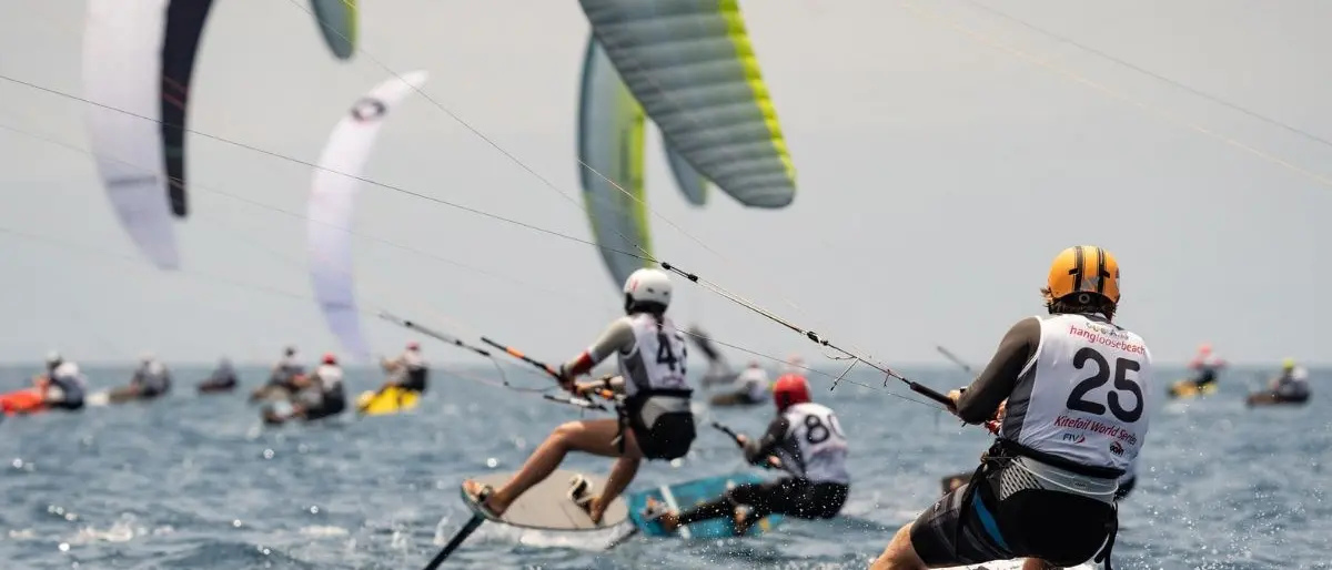 A Gizzeria l’unica tappa italiana dei mondiali di Kitesurf: dal 20 al 24 luglio si vola sul mare di Calabria