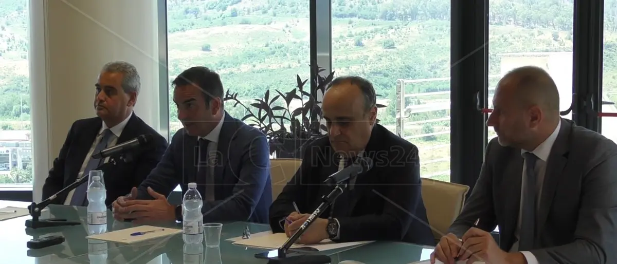 Concorsi centri per l’impiego calabresi, 48mila domande per 568 posti. Ad agosto le prime prove scritte