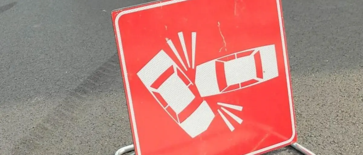 Incidente stradale a Corigliano Rossano, cinque veicoli coinvolti e una persona ferita