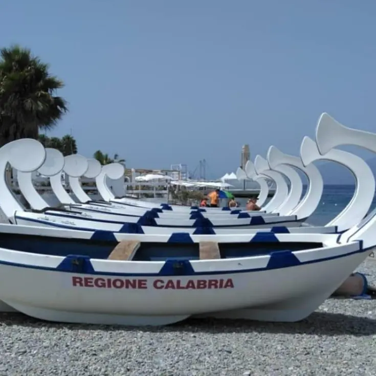 Gli studenti d’arte decoreranno le barche della Regata del Mediterraneo