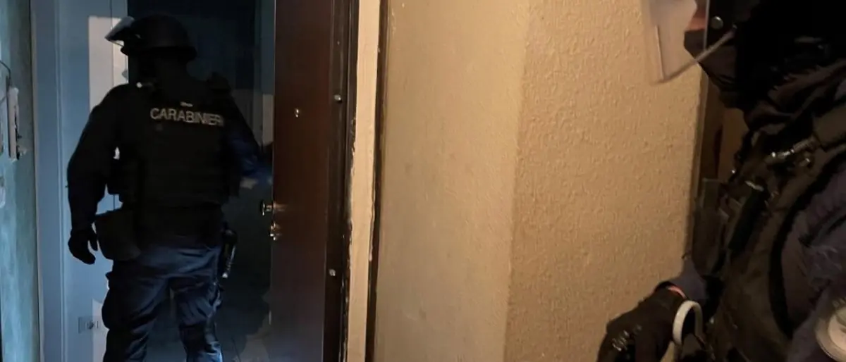 Arrestato in provincia di Roma il latitante Antonio Gallace: era nascosto in un armadio