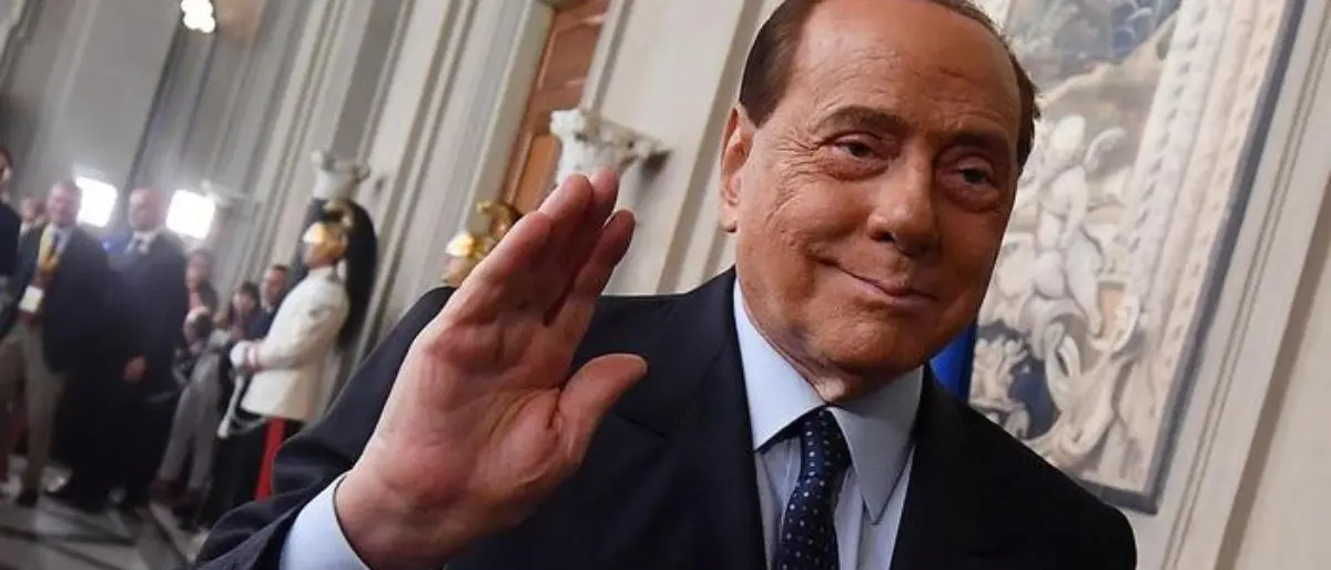 La pazza idea di Berlusconi: tornare a Palazzo Chigi da premier. C’è questo dietro la svolta sovranista?