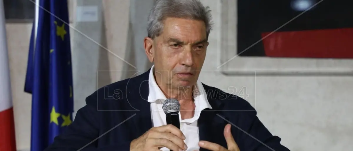 Padellaro all’evento di LaC: «I giovani sono la marcia in più della Calabria»