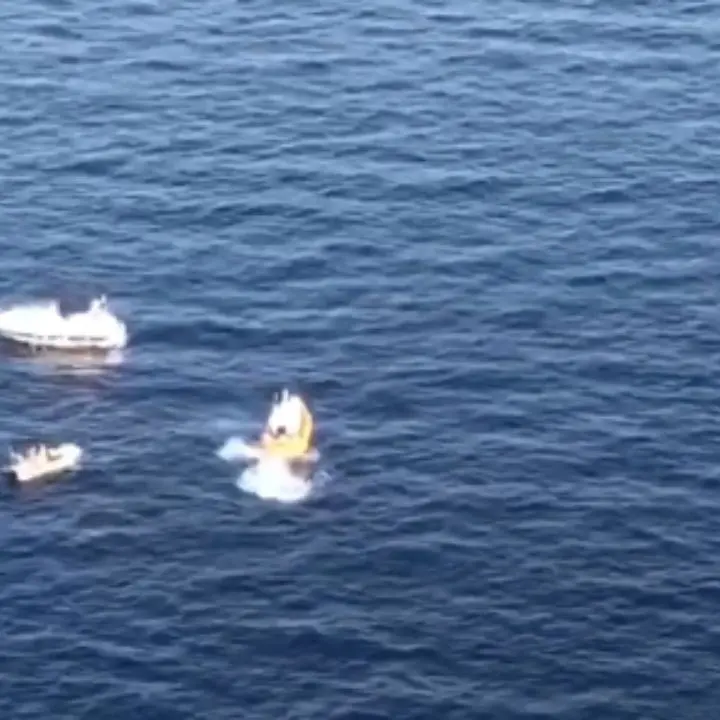 Incidente all’Argentario, scontro tra barca a vela e motoscafo forse causato da pilota automatico