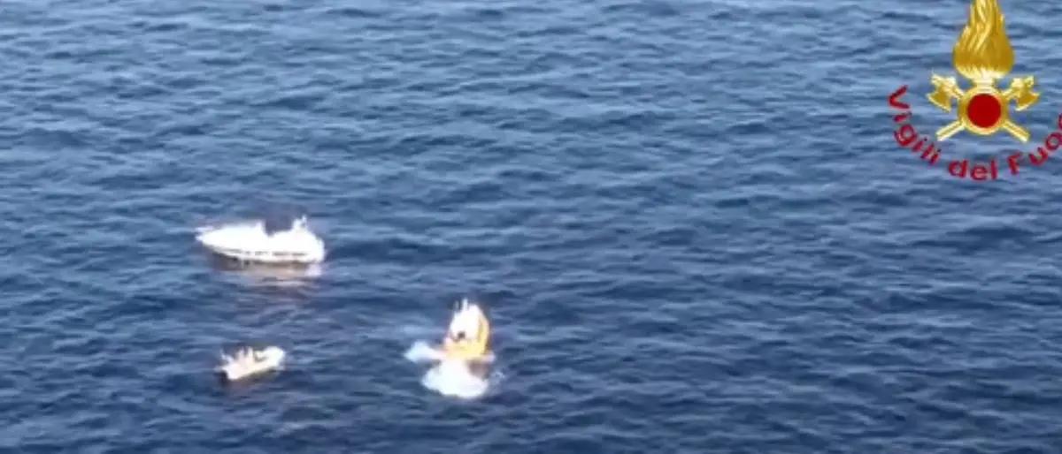Incidente all’Argentario, scontro tra barca a vela e motoscafo forse causato da pilota automatico