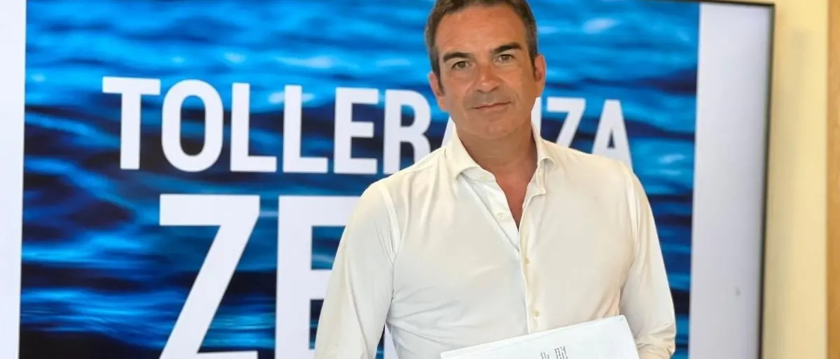 Inquinamento, Occhiuto dichiara guerra agli sversamenti illegali. Poi conferma la sua permanenza in Fi