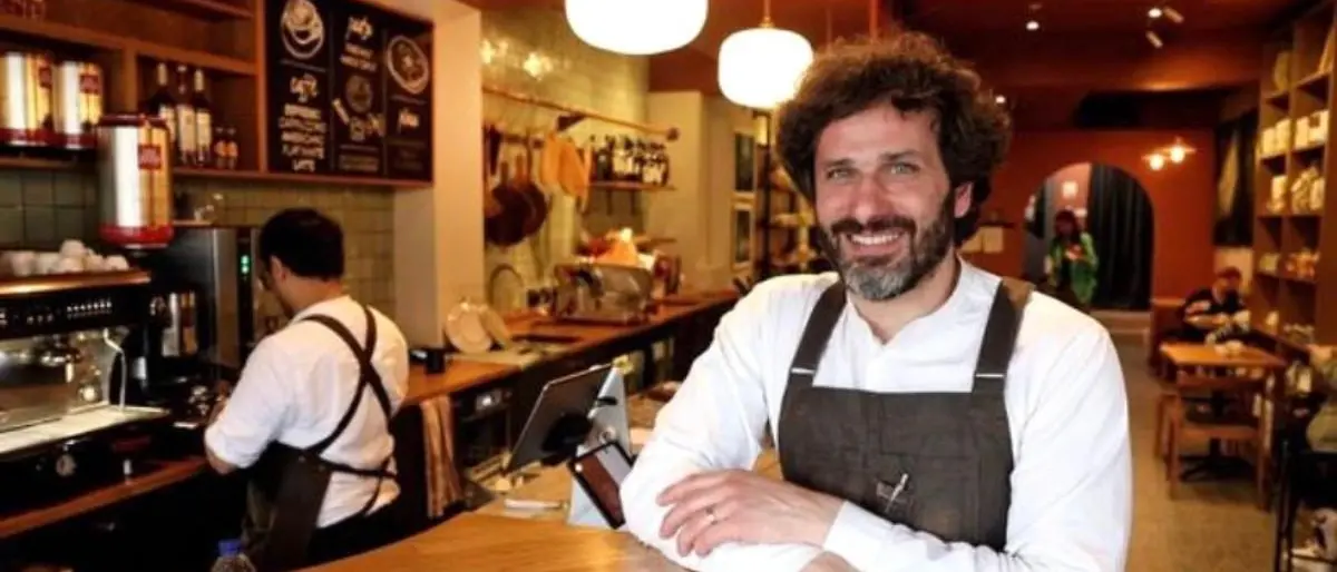 Un calabrese a Belfast, nella Bottega di Francesco Iaquinta l’Italia del cibo e dell’arte ha conquistato l’Irlanda