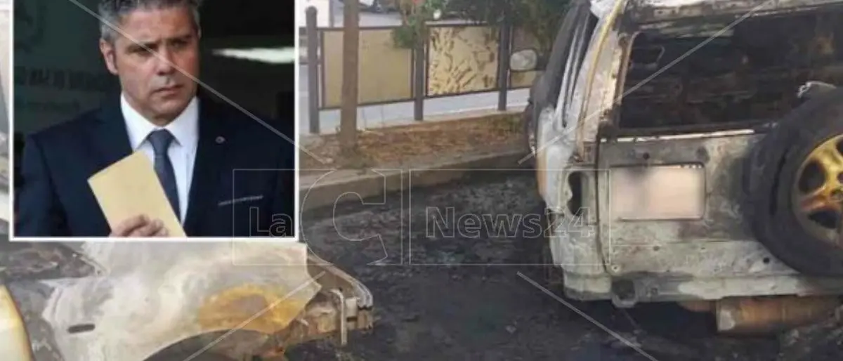 San Giovanni in Fiore, arrestato per avere incendiato l’auto del consigliere comunale