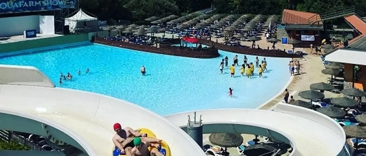 Tragedia a Battipaglia, 12enne muore in un parco acquatico