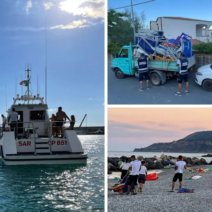 Cetraro, sequestrati oltre 300 ombrelloni e sdraio lasciati sulla spiaggia come “segnaposto”