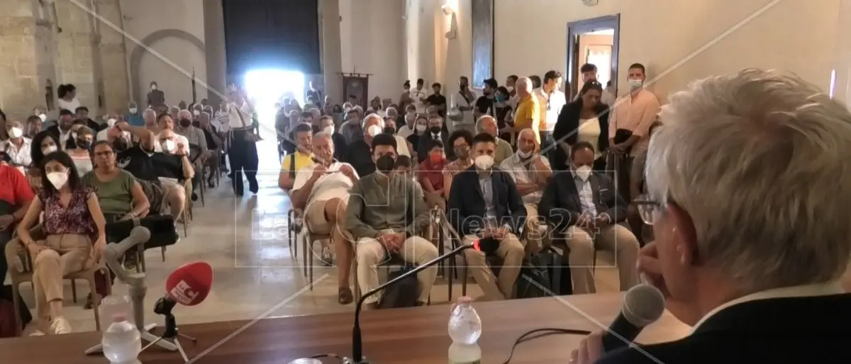 Alta velocità, il Comune di Paola sapeva dei piani di Rfi ma ha deliberato ugualmente l’elisuperficie