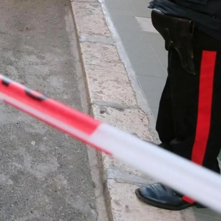 Catanzaro, trovato cadavere in un’auto in fondo a una scarpata